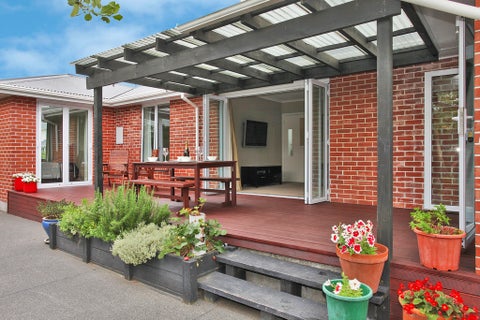 11 Claridges Road, Casebrook, Christchurch