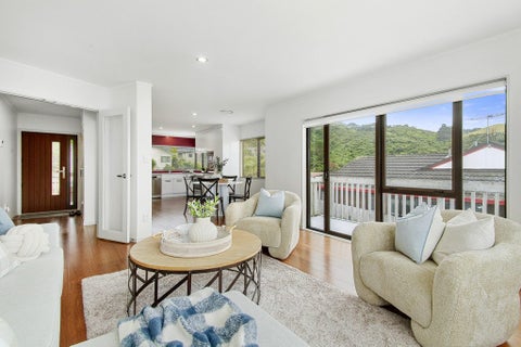 163 Tirohanga Road, Tirohanga, Lower Hutt