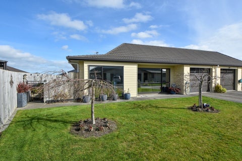 37 Ashmore Park Road, Carterton, Carterton