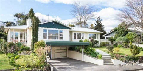 8 Kensington Mews, Hokowhitu, Palmerston North