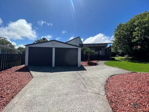 32 West Harbour Drive, West Harbour, Auckland