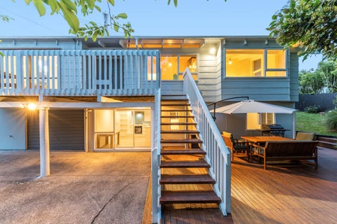 45 Cliff View Drive, Green Bay, Auckland