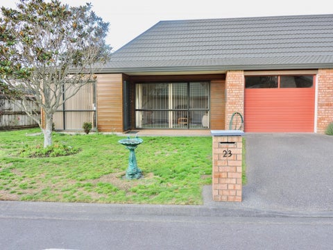 23/42 Main Road, Tawa, Wellington