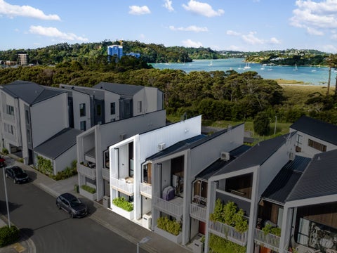 105 Bomb Point Drive, Hobsonville, Auckland