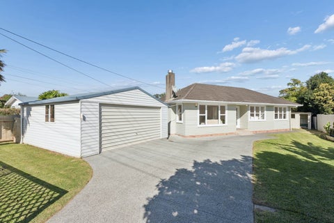 109 Vodanovich Road, Te Atatu South, Auckland