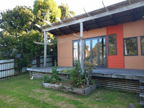 1 Blethyn Place, Te Atatu South, Auckland
