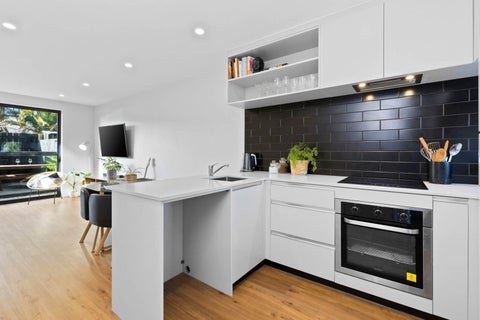 37 Ivy Nola Way, Henderson, Auckland