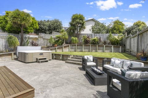 12 Beechdale Crescent, Pakuranga Heights, Auckland