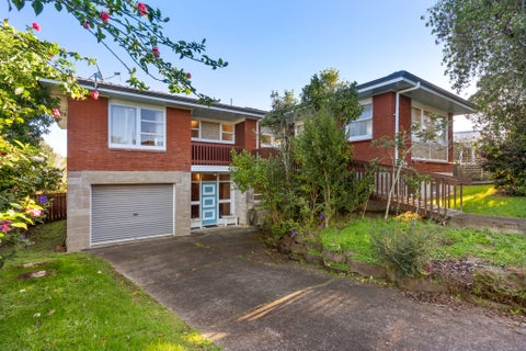 22 Ramillies Place, Glenfield, Auckland