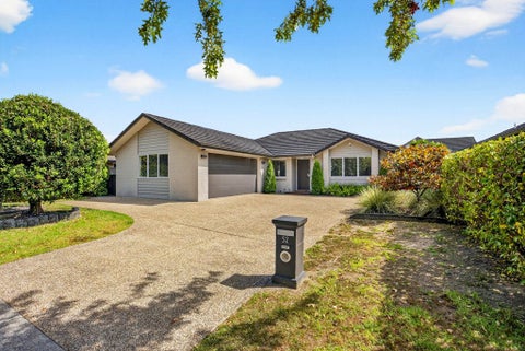 52 Castellina Drive, Karaka, Papakura
