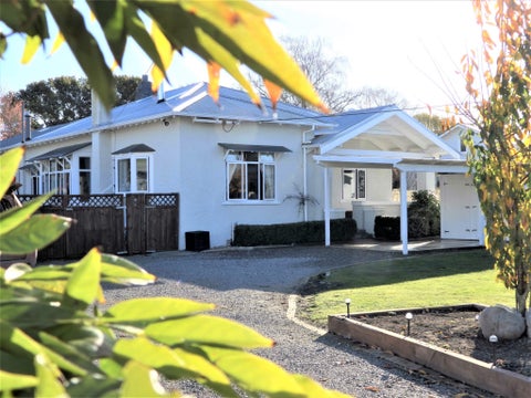 33 Cambridge Terrace, Masterton