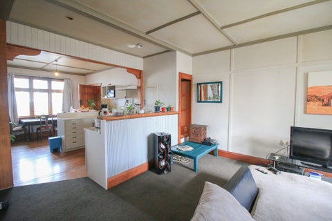 32 Ocean Beach Road, Bluff