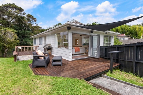 50 Powrie Street, Glenfield, Auckland