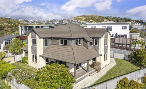 25 Endeavour Drive, Whitby, Porirua