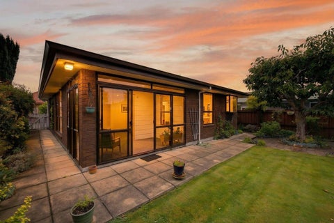 2/58A Daniels Road, Redwood, Christchurch