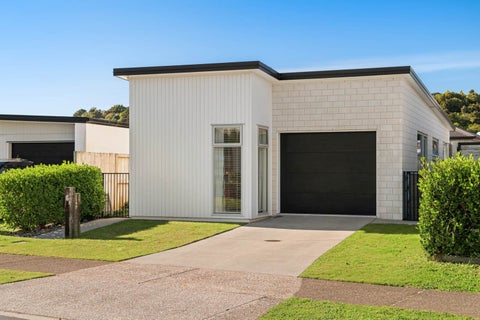 6 Foley Grove, Pyes Pa, Tauranga