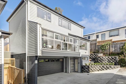 14D Woodall Place, Totara Vale, Auckland