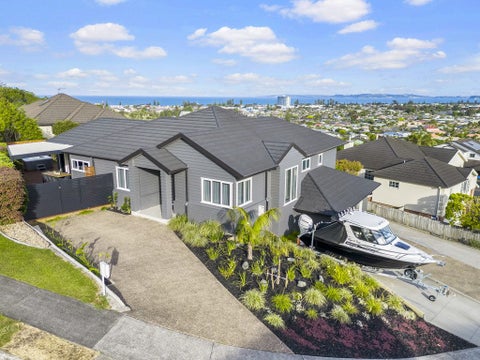 6 Dorchester Place, Orewa, Orewa