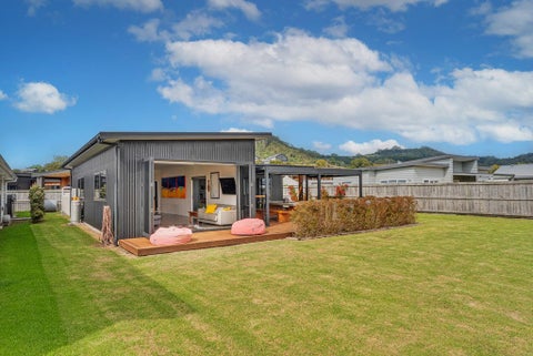 5 Navigation Drive, Cooks Beach, Whitianga