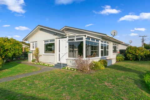 2 Glading Place, St Andrews, Hamilton