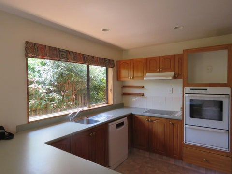 17B Mangorei Road, Strandon, New Plymouth