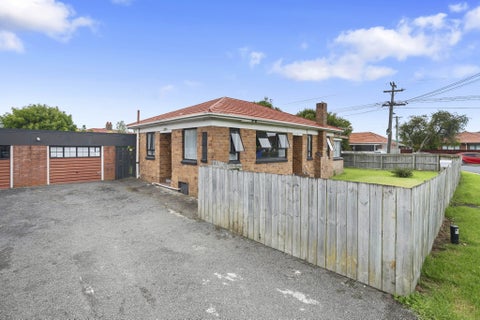 1/1 Hamilton Road, Papatoetoe, Manukau