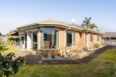 27 Luculia Drive, Mount Maunganui, Mount Maunganui