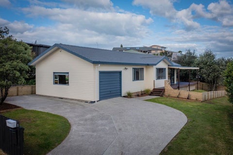 4 Christa Court, Whitianga, Whitianga