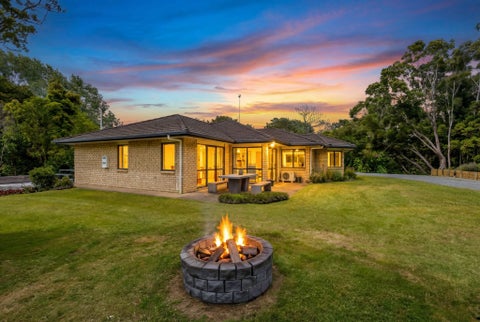 897 Leigh Road, Warkworth