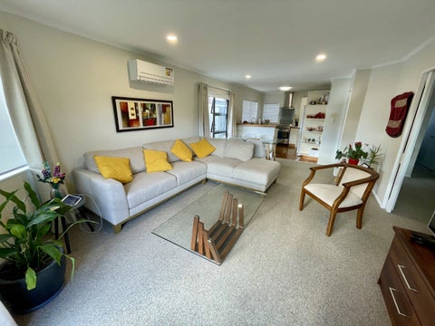 2/27 Guthrie Street, Waterloo, Lower Hutt