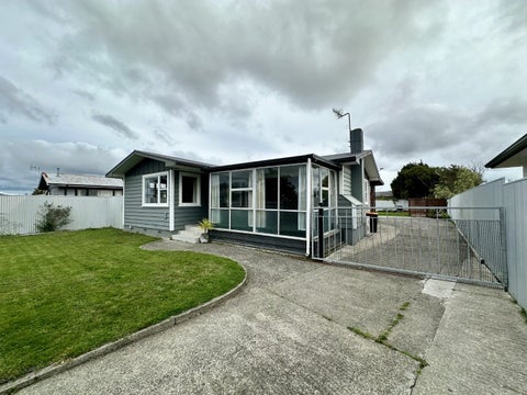 30 Anakiwa Street, Kelvin Grove, Palmerston North