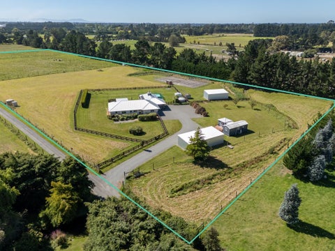 2/670 Newtons Road, Christchurch