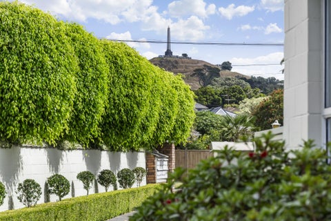 2/49A Amaru ROAD, One Tree Hill, Auckland