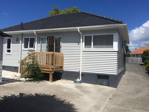111 Point Chevalier Road, Point Chevalier, Auckland
