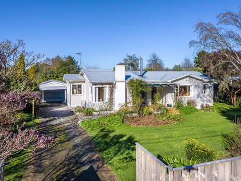 11 Kenward Crescent, Featherston, Featherston