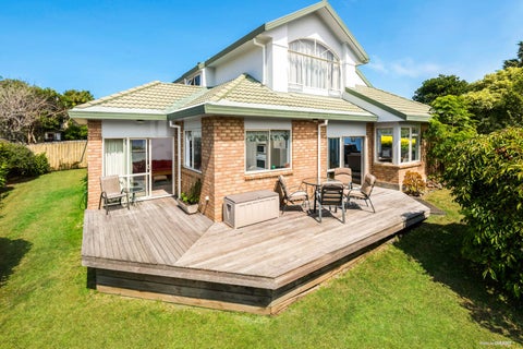 9 Summerfield Lane, Albany, Auckland
