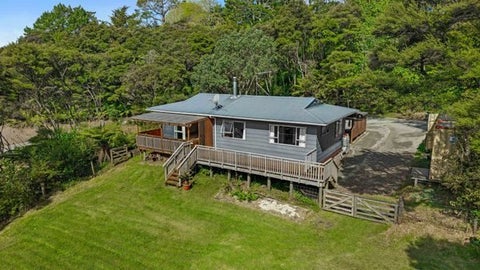 93 Mcentee Road, Waitakere, Auckland