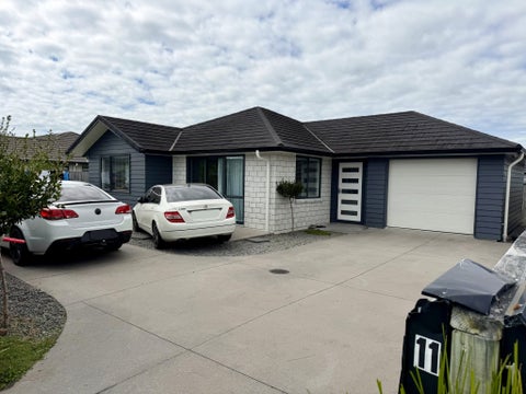 11 Hills View Drive, Papamoa