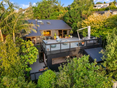 31 Brigantine Drive, Beach Haven, Auckland