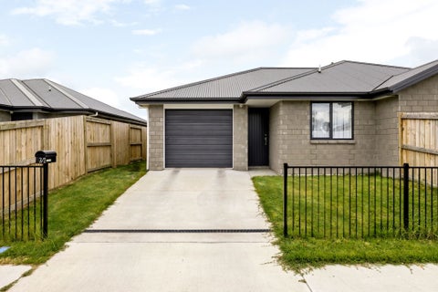 3/2 Masefield Drive, Enderley, Hamilton