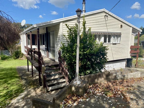 7 Puflett Road (Front), Havelock North, Hastings, Hawke's Bay
