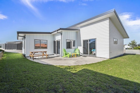 9 Forbes Road, Foxton Beach, Foxton