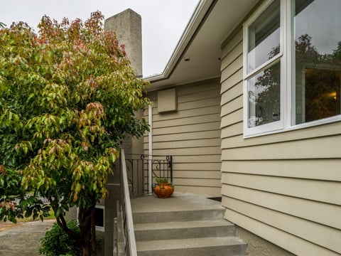 2A Olivia Crescent, Tawa, Wellington