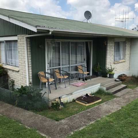 11B Lorraine Place, Glenview, Hamilton 