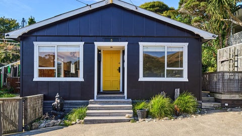 5 Takutai Road, Pukerua Bay, Porirua