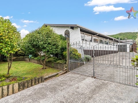 325 Wellington Road, Wainuiomata, Lower Hutt