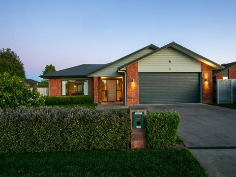 17 Lilac Close, Cambridge, Cambridge