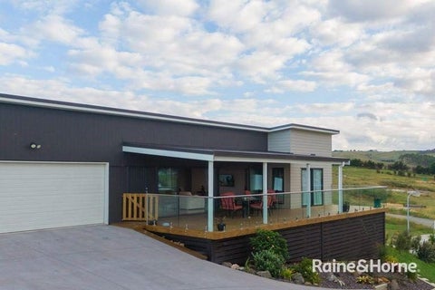 18 Freyja Crescent, Coopers Beach, Coopers Beach