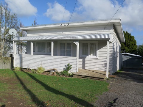11 Main Road, Raglan, Raglan