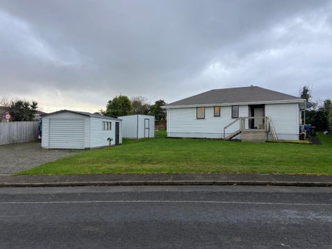 15 West Street, Tuakau, Tuakau